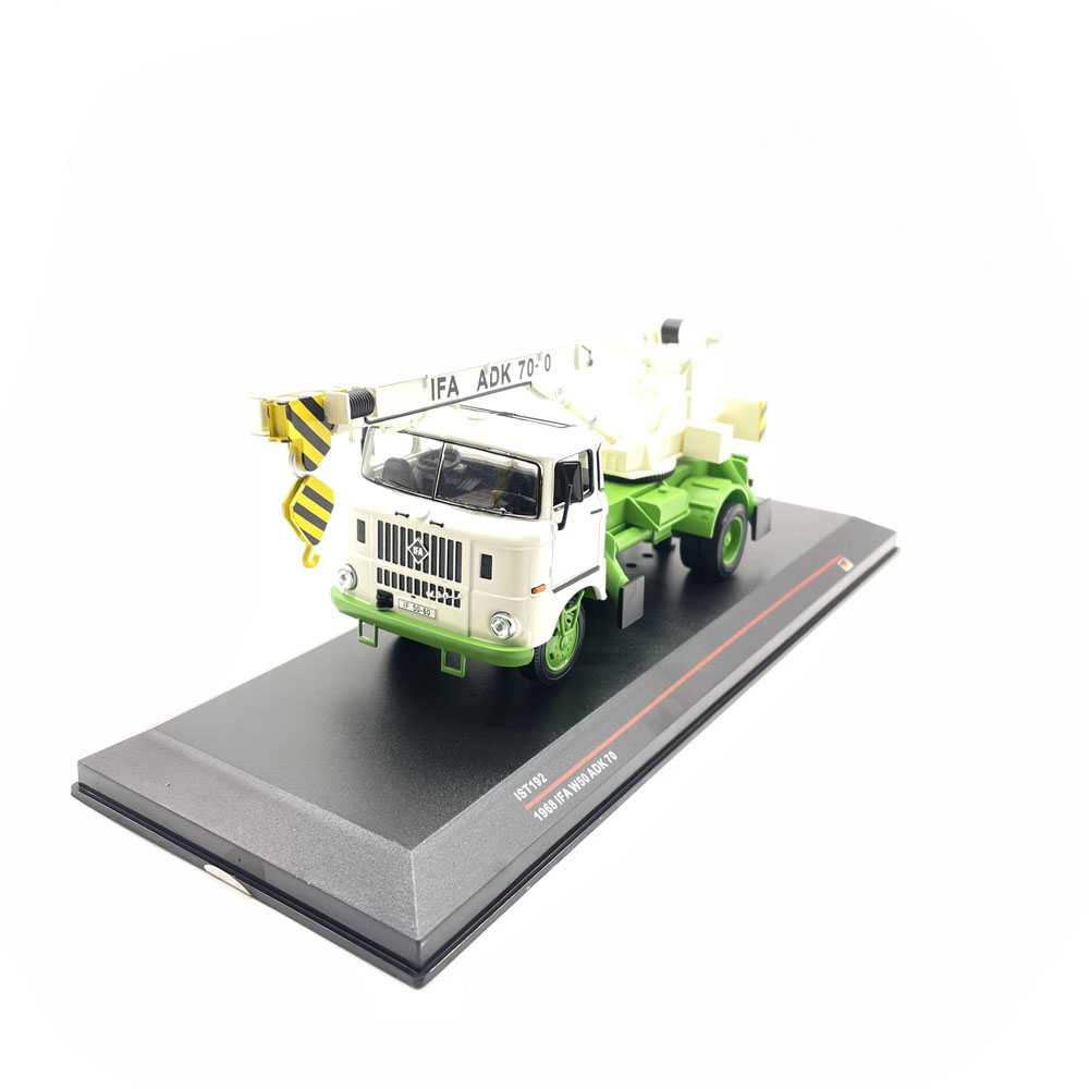 1:43 Scale Resin Truck Model 1 - Vintage Collectible Trucks recension och pris