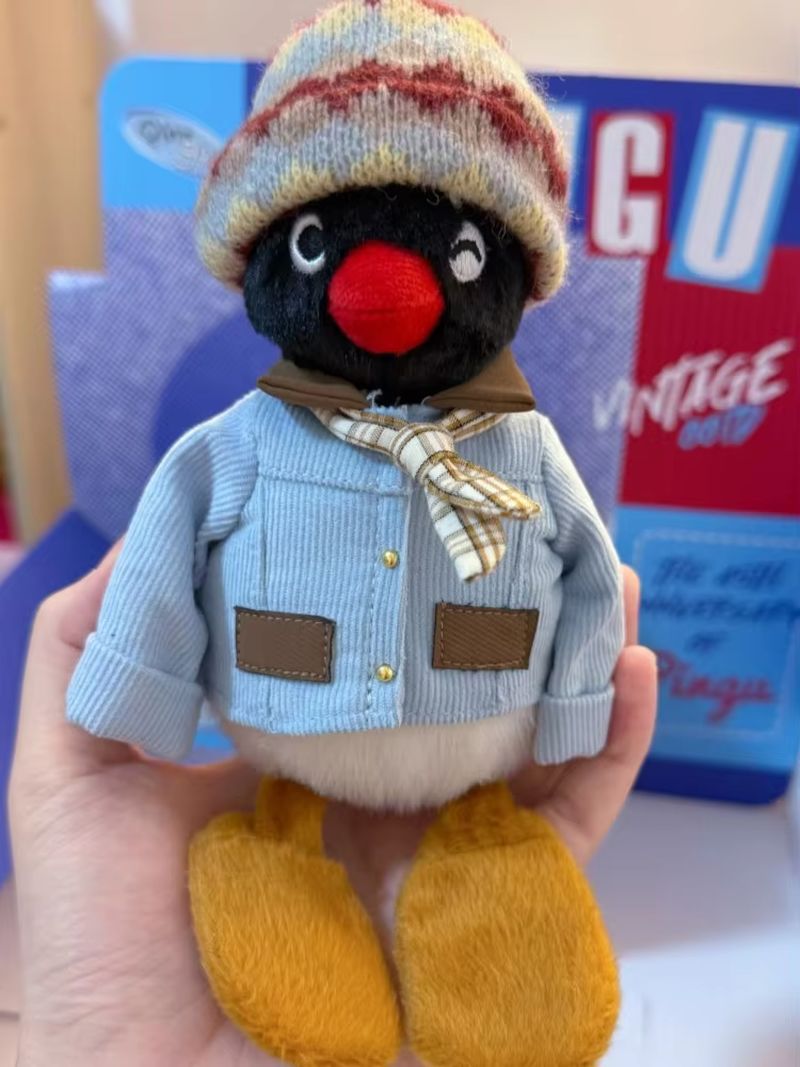 Pingu Blind Box 45th Anniversa - Vintage Collectible Dolls For Sale recension och pris